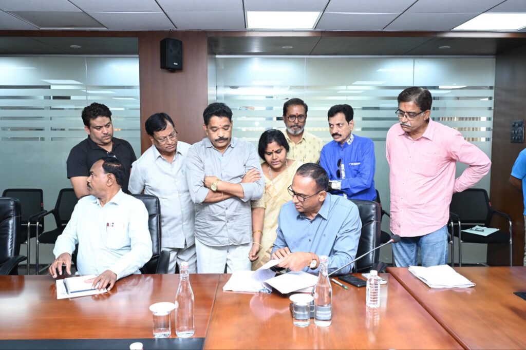 Rising Complaints to Hydra Prajavani3